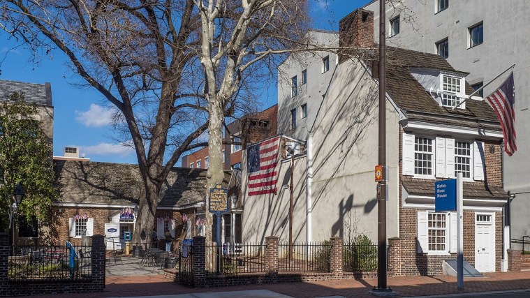 Betsy Ross House - The Seamstress and the Story