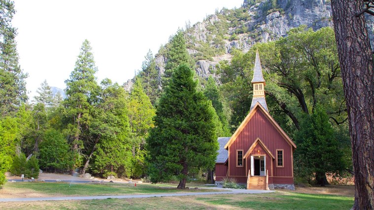Yosemite Valley Chapel - Lincoln's Gift and a Moving Church