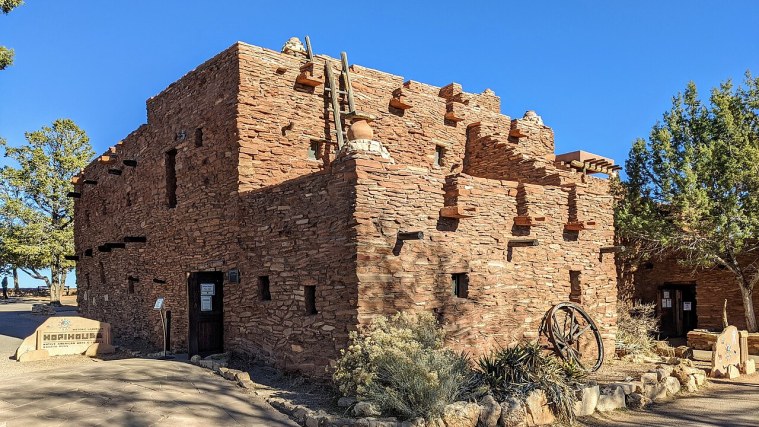 Hopi House - Mary Colter's Pueblo