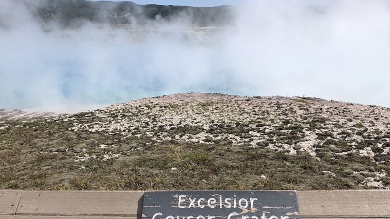 Midway Geyser Basin - Up Close With Grand Prismatic