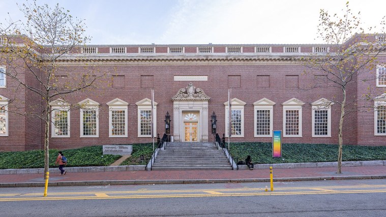 Harvard Art Museums - Three Museums Under Glass