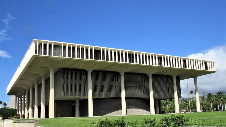Hawaii State Capitol - Open to the Sky