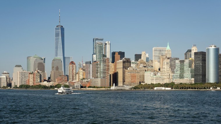 Return Ferry - Lower Manhattan Up Close