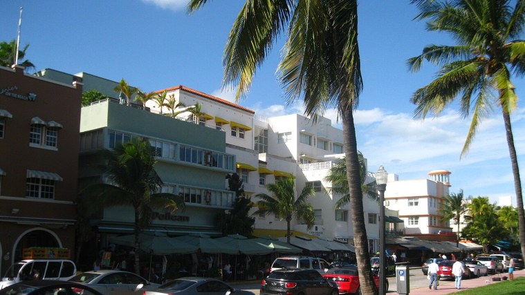 Miami Beach: Art Deco District Walk