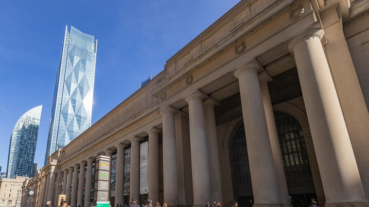 Union Station - A Cathedral for Trains