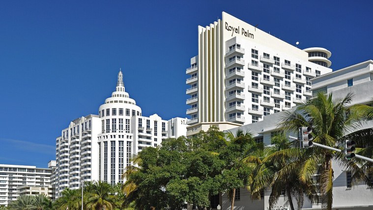 Collins Avenue - From Deco to MiMo