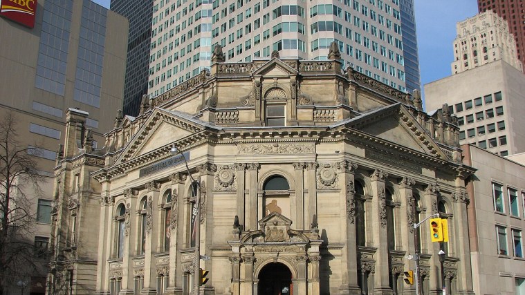 Hockey Hall of Fame - A Bank Built for the Cup
